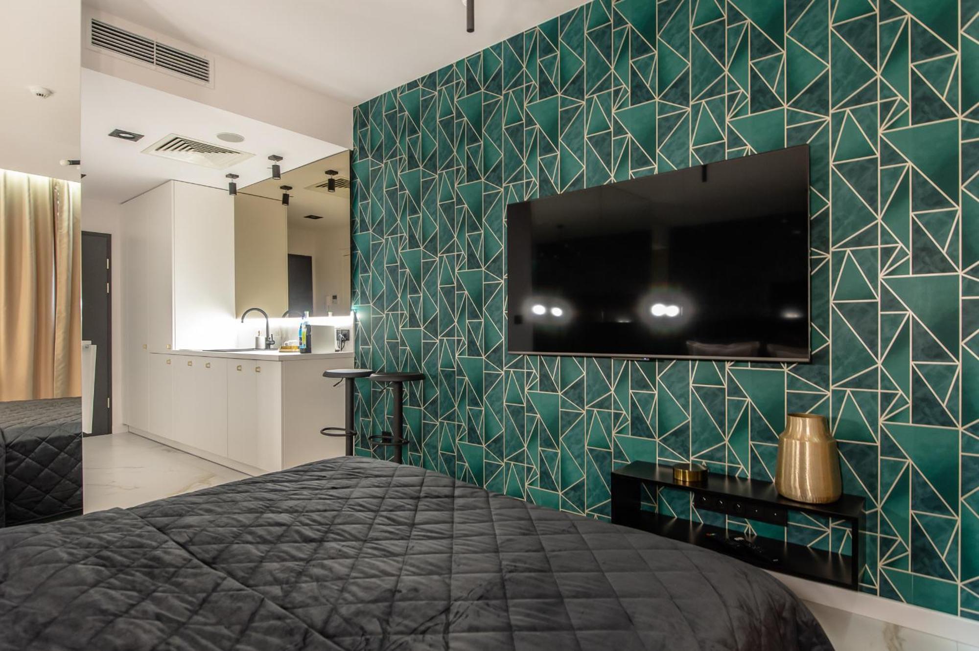 Super-Apartamenty Vip Jacuzzi III بوزنان المظهر الخارجي الصورة