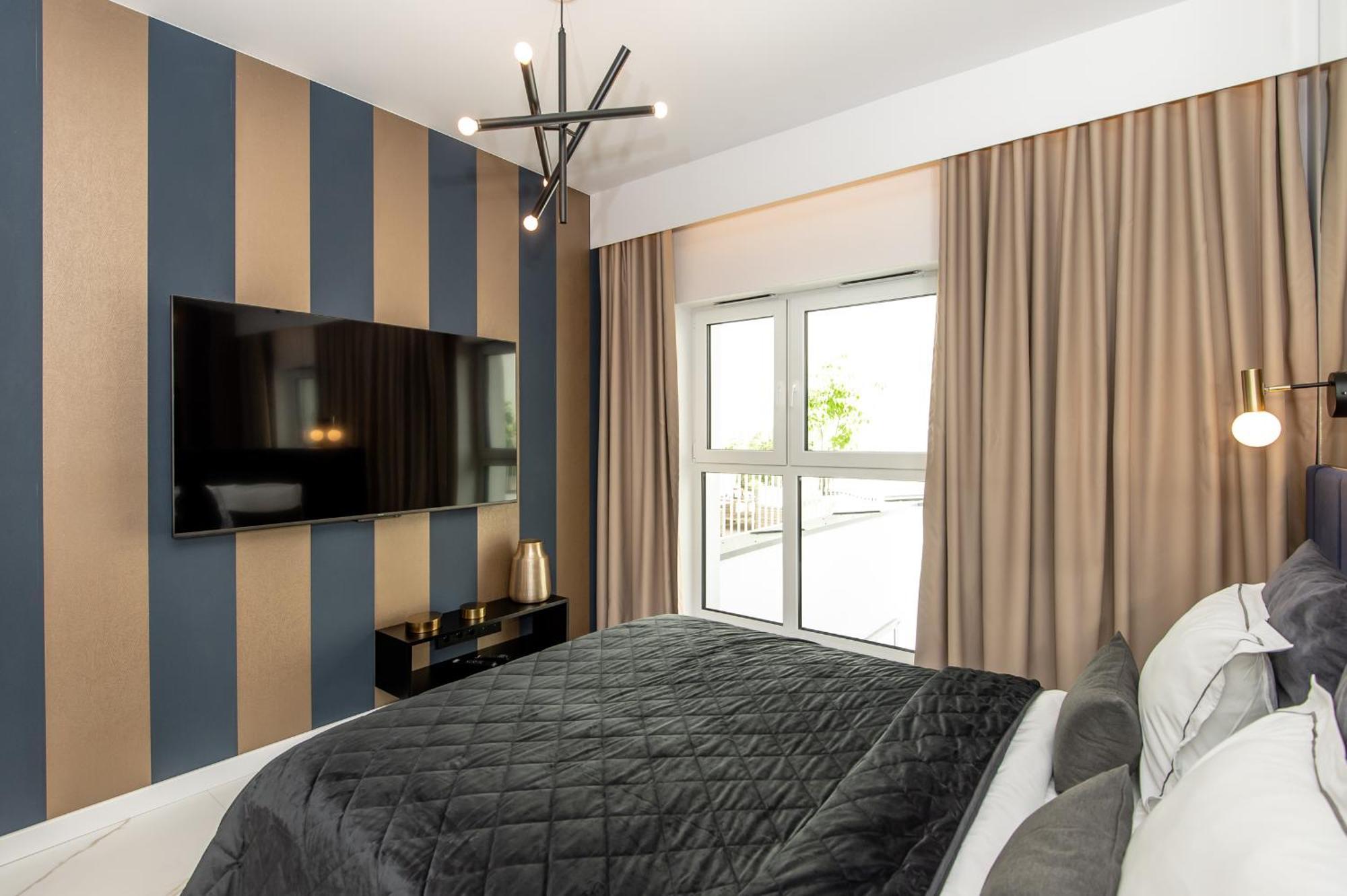 Super-Apartamenty Vip Jacuzzi III بوزنان المظهر الخارجي الصورة