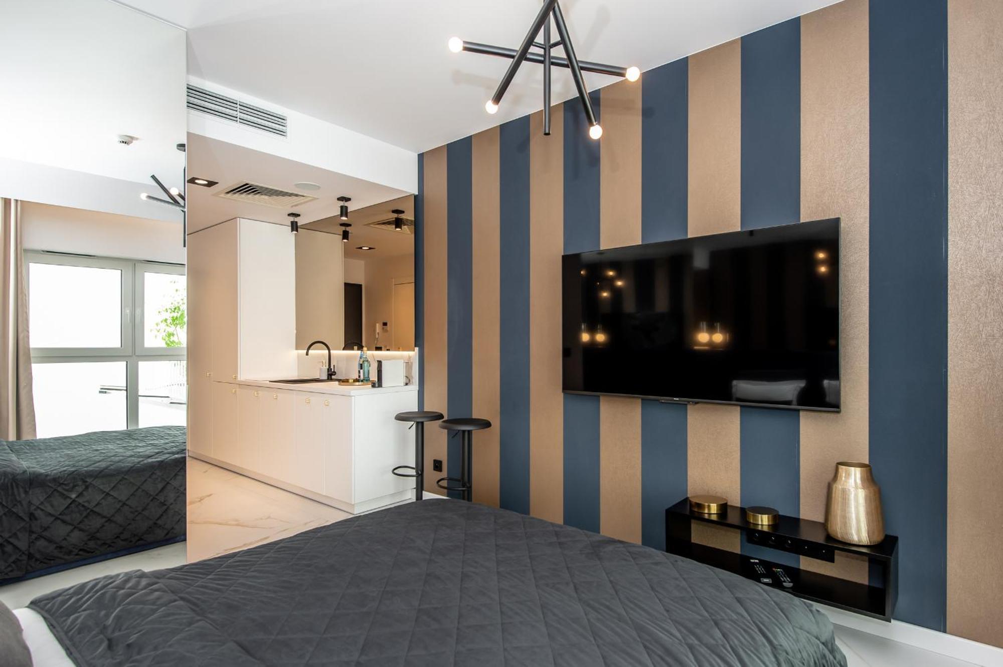 Super-Apartamenty Vip Jacuzzi III بوزنان المظهر الخارجي الصورة